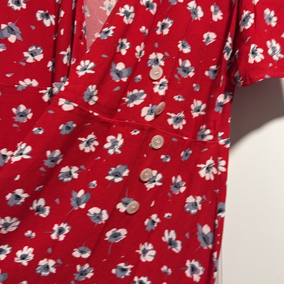 ROUJE GABIN RED FLORAL MIDI WRAP DRESS - Picture 9 of 11